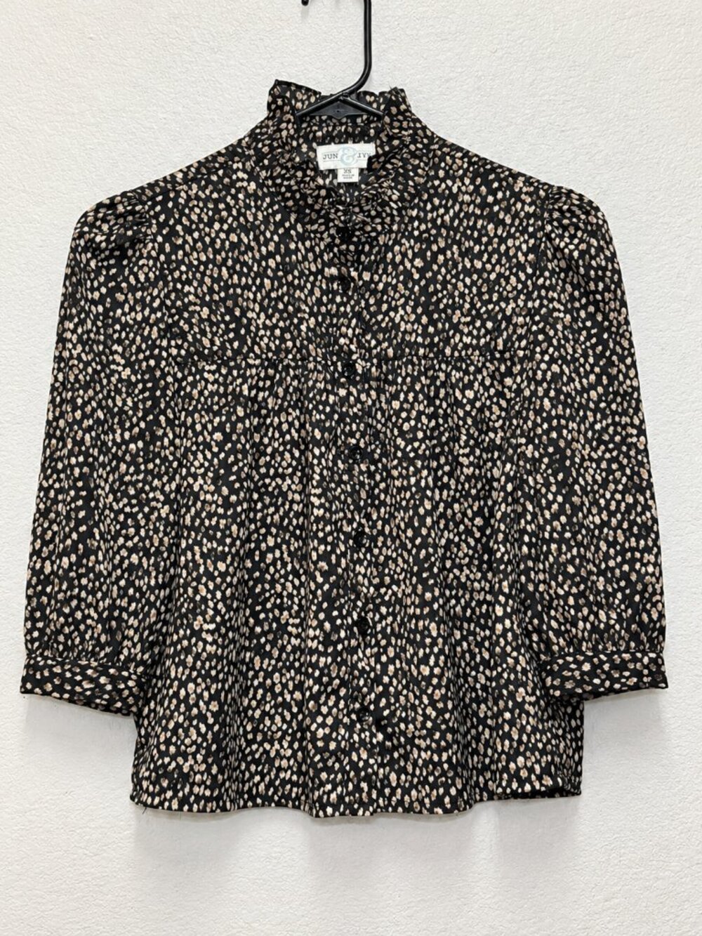 Jun & Ivy Animal Print Blouse – Women’s XS